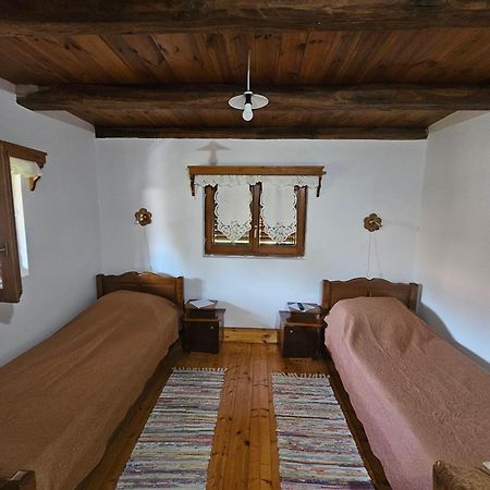Apartments Kuvarna Cigoc Luaran gambar