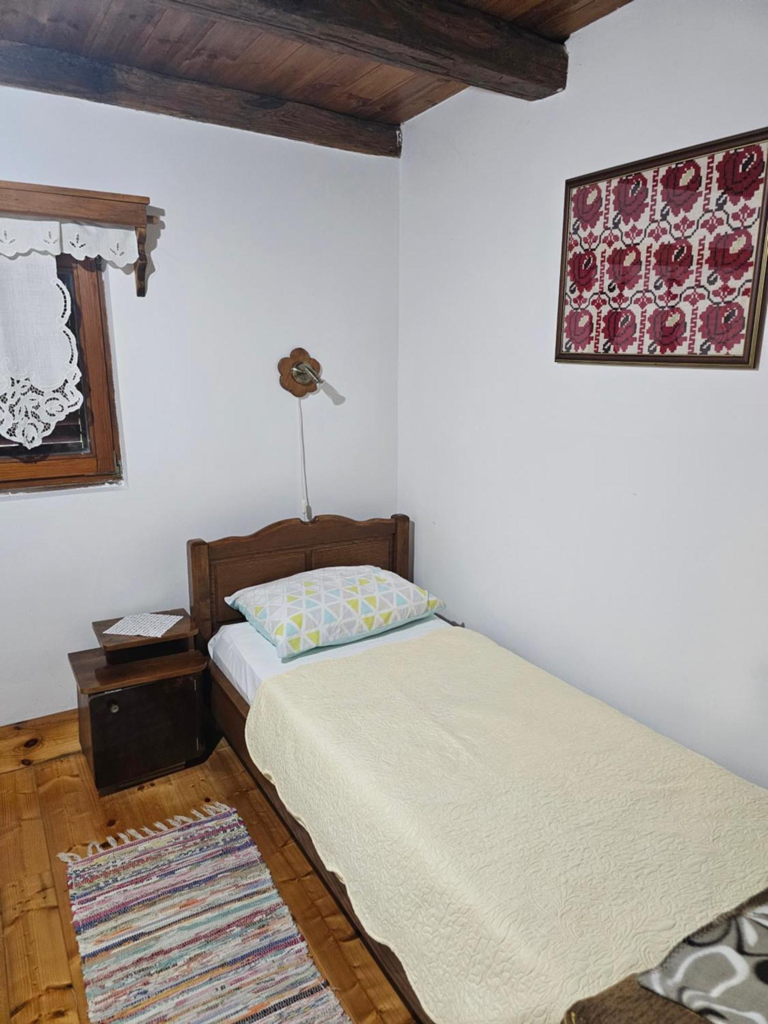 Apartments Kuvarna Cigoc Luaran gambar